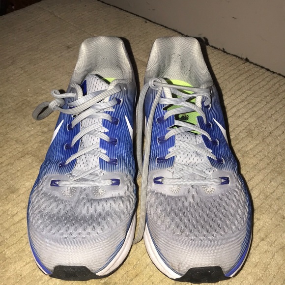 Nike’s shoes - Picture 3 of 4